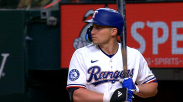 Corey Seager's sacrifice fly