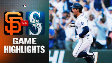 Young, Rodríguez lead Mariners to comeback win