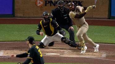 Fernando Tatis Jr. arruina el juego sin hit de Skenes