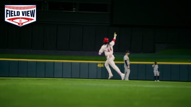 Field View: Elly De La Cruz's solo home run