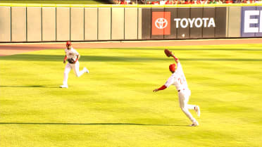 JJ Bleday's smooth running catch
