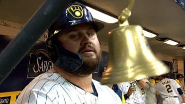 Episode 232 – Rowdy Tellez' Big Round Face – Bat Flips and Nerds