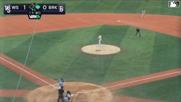 Jacob Reimer doubles (2) on a line drive to left fielder Nick McLain. Yonatan Henriquez scores.