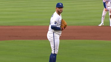 Noah Cameron K's Cody Bellinger