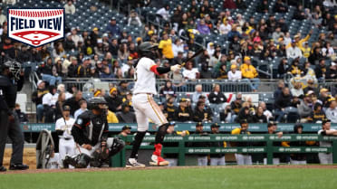 Field view: O'Neil Cruz's two-run home run 