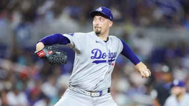 Blake Snell strikes out eight batters in strong start