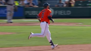 Tomás Nido's solo home run