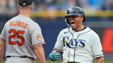 Rays come back with four-run 8th inning