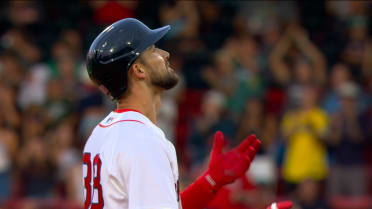 Eli White's RBI double