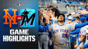 Mets rally for a pair of six-run innings in 15-14 win