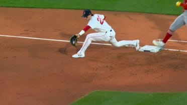 Caleb Durbin's great stop nabs Zach Neto after review