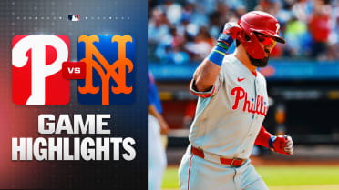 Kyle Schwarber da su HR 30 en triunfo de los Filis