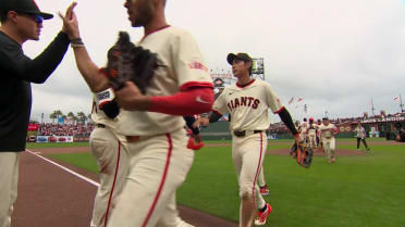 Spencer Bivens sella la victoria de los Gigantes