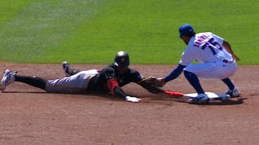 Carson Kelly nabs Oneil Cruz after review 