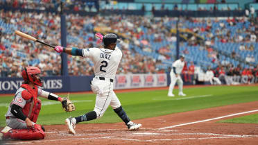 Yandy Díaz's RBI single