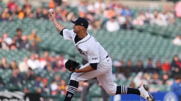 Jack Flaherty strikes out 10 