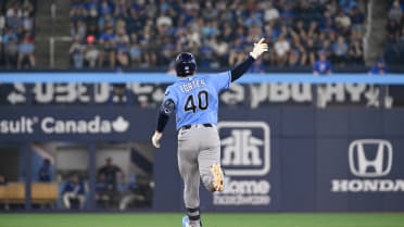 Nick Fortes' solo homer (3)