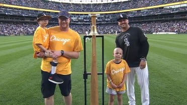 White Sox recognize Childhood Cancer Awareness Day