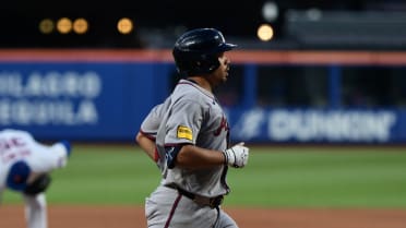 Drake Baldwin's solo homer (9)