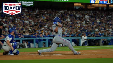 Field View: Corey Seager's three-run homer