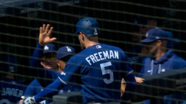 Dodgers anotan cinco en el 8vo