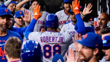Luis Robert Jr.'s two-run homer (8)