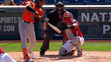 Leody Taveras' go-ahead two-run homer