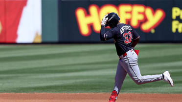 Wuilfredo Antunez's three-run homer