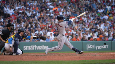 Alex Bregman's solo homer (16)