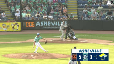 Theo Gillen singles on a ground ball to center fielder Caden Powell. Marshall Toole scores. Jose Perez scores.