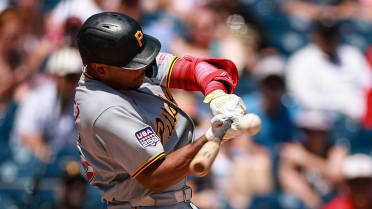 Esmerlyn Valdez's RBI single