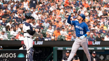Michael Massey's go-ahead two-run home run (8)