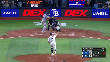 Richie Palacios' great diving catch