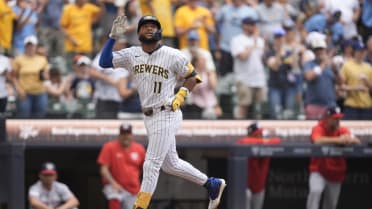 Jackson Chourio's three-run home run (16)