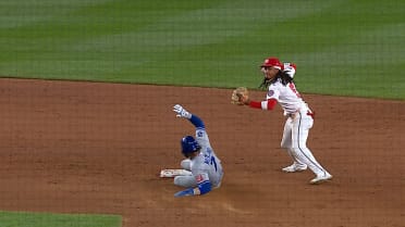 Nationals turn clutch double play in the 9th