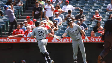 Andrew Vaughn's solo home run (19)