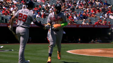 Ozzie Albies' sacrifice fly