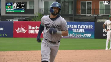 Alejandro Nunez's first home run of 2025