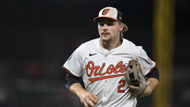 O's outlook with Henderson starting season on IL