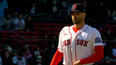 Tyler Samaniego strikes out the side in debut