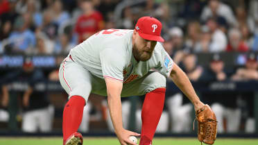 Jonathan Bowlan's barehanded play and throw
