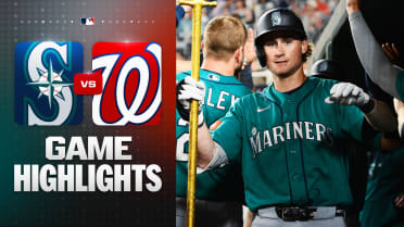 Colt Emerson hits two-run homer in Mariners' win