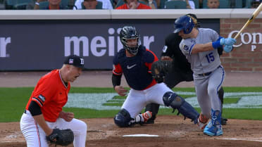 Tarik Skubal gets huge K to end inning 