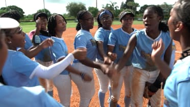 Debuts at Nike RBI Softball WS