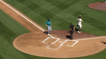 Leo Rivas' two-run home run