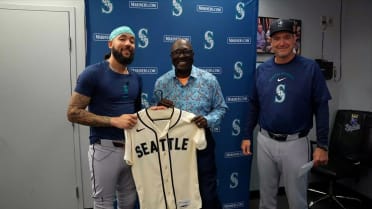 Bob Kendrick joins Mariners' broadcast