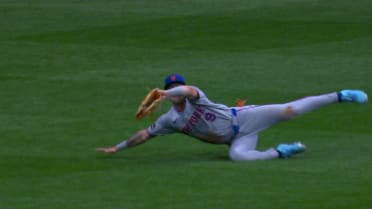 A.J. Ewing's incredible catch