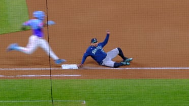 Josh Naylor gets out at first after overturned call