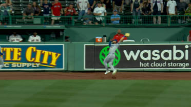 Nathan Lukes' behind-the-head catch