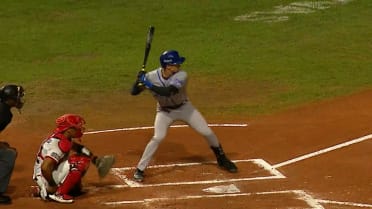 Armando Alvarez abre el marcador